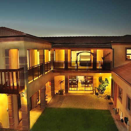 Me Casa Guest House Bluewater Bay Экстерьер фото