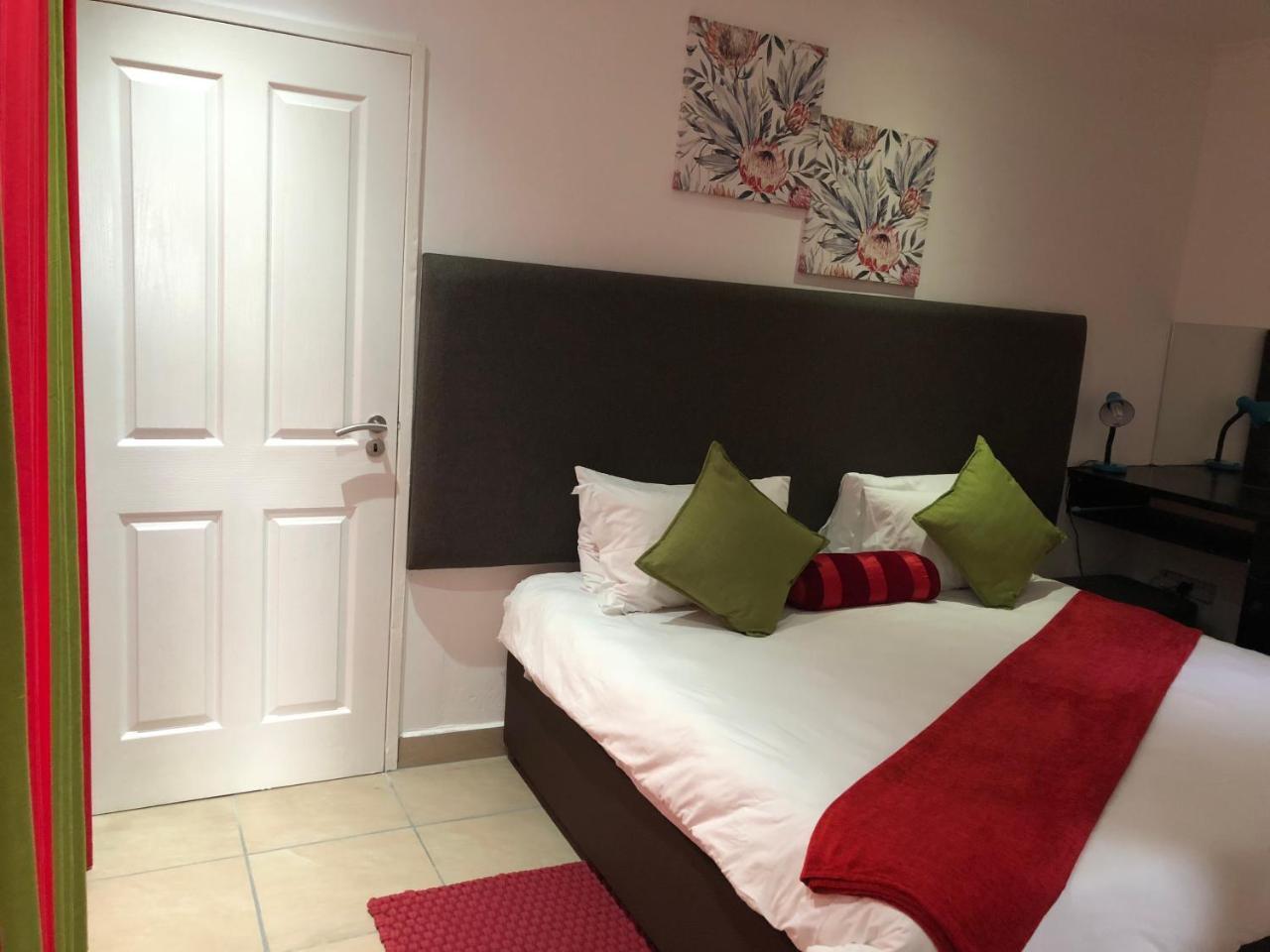Me Casa Guest House Bluewater Bay Экстерьер фото
