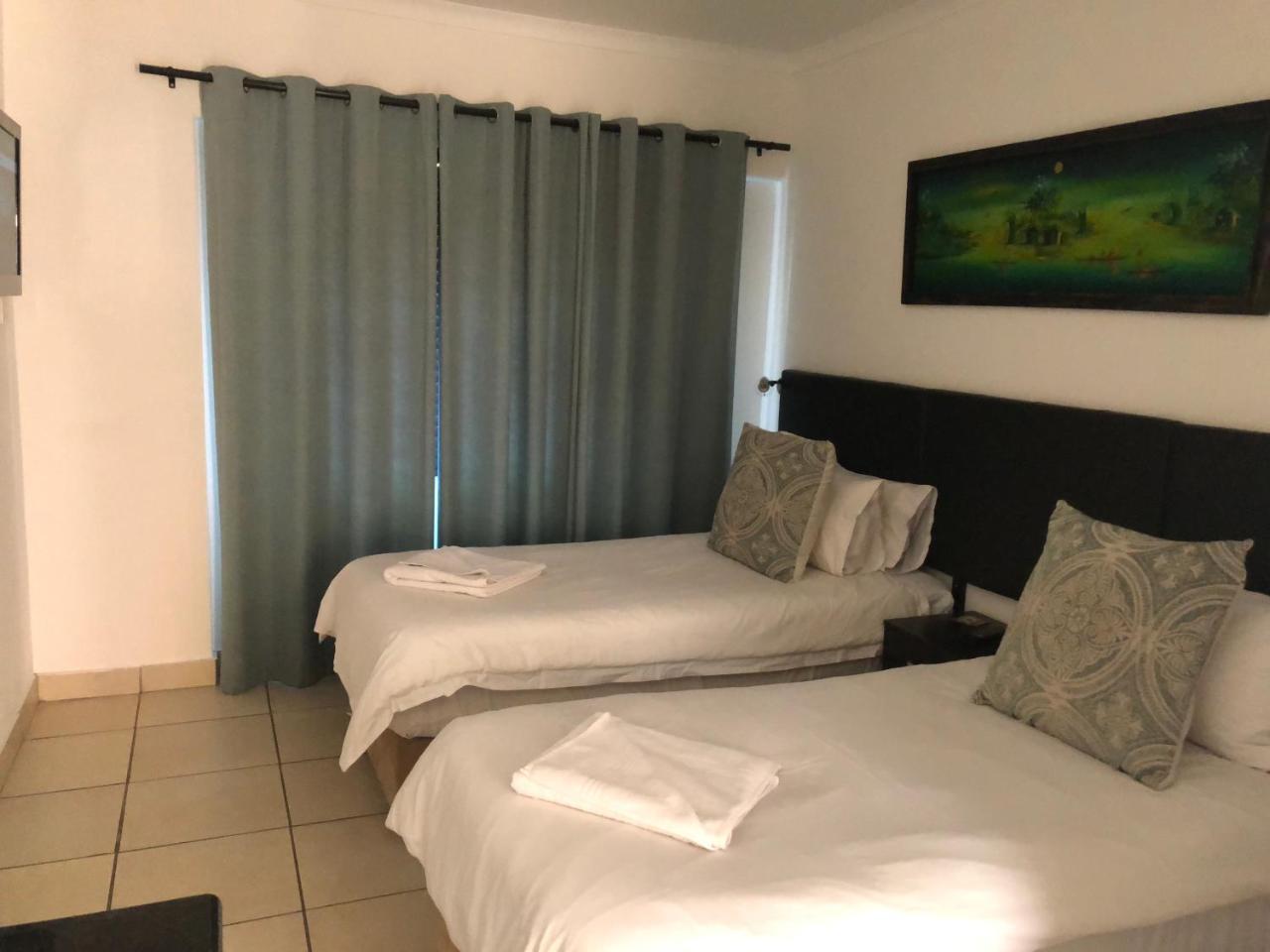 Me Casa Guest House Bluewater Bay Номер фото